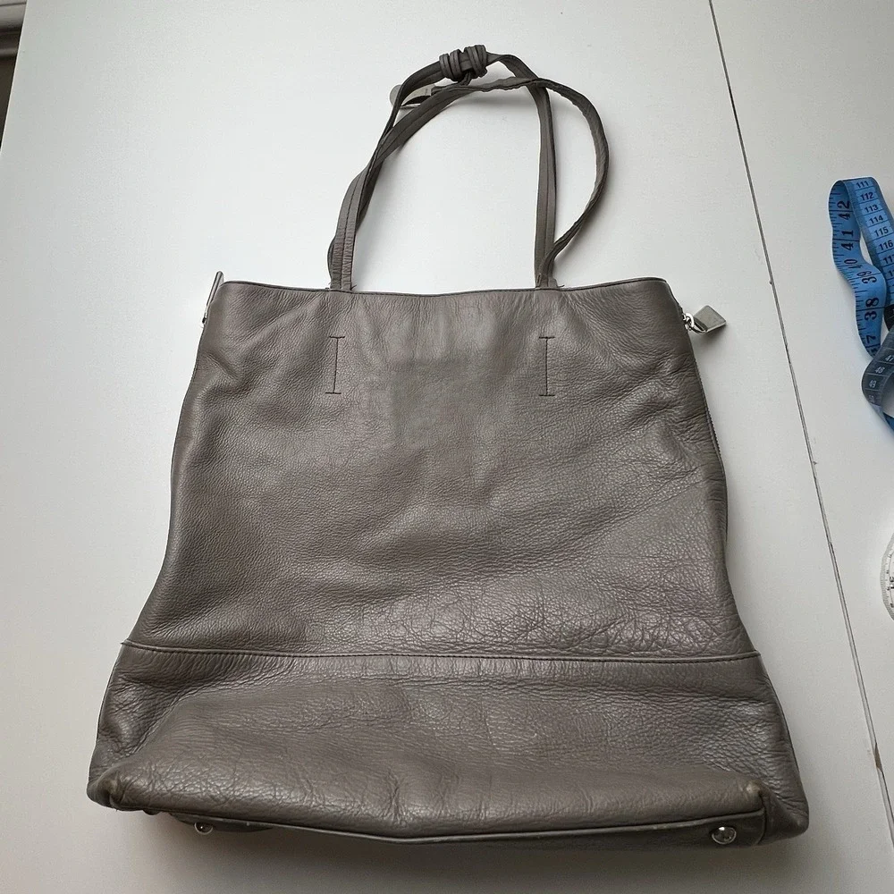 FURLA Large Open Top Expandable Side Zip Tote Shopper Taupe Leather 14
